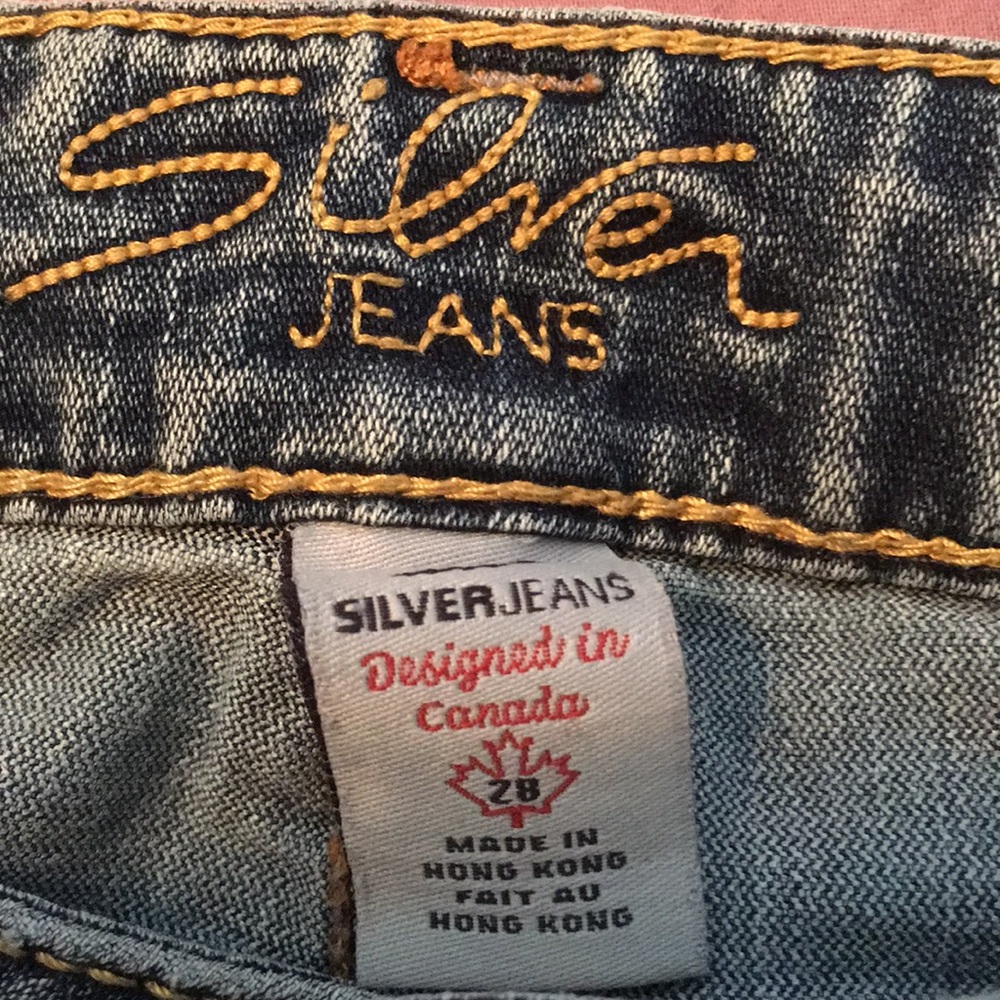 Silver - Picture 2 of 4